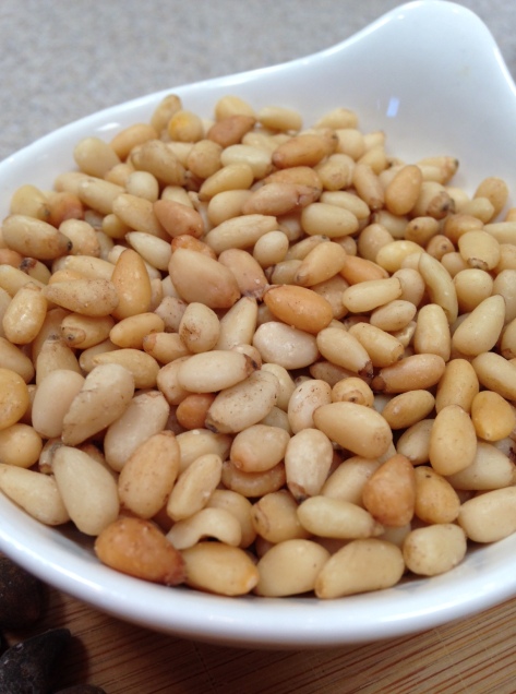 Pine Nuts, shelled, roasted.