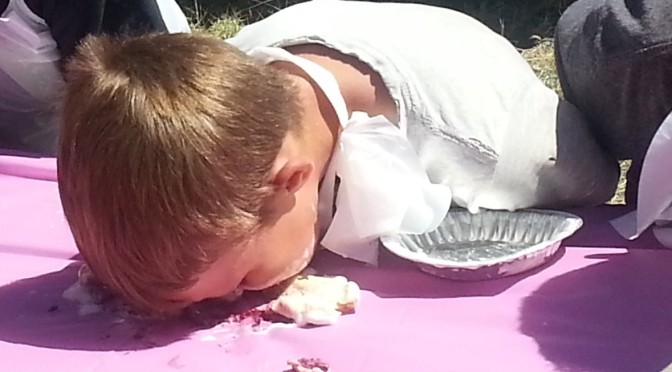 Pie Town – Pie Eating Contest